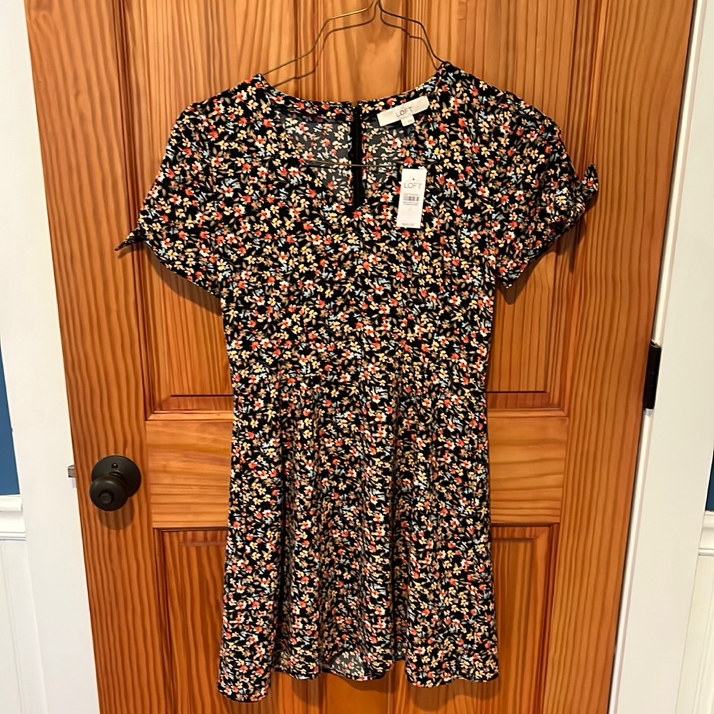 Ann Taylor LOFT floral dress - size 2 NWT